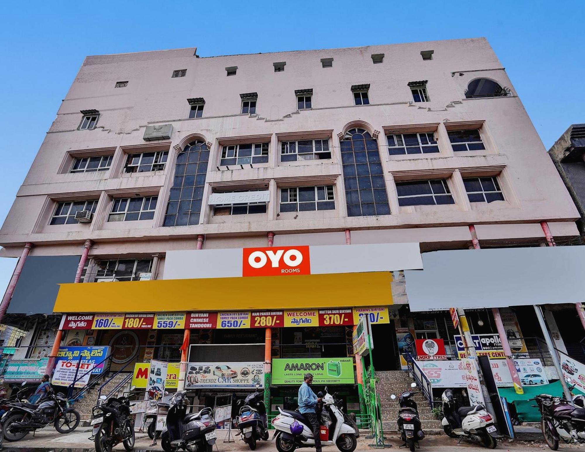 Hotel O Sai Krishna Residency Vijayawāda Buitenkant foto